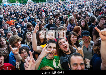 Québec Canada,Grande Allee,Parc le Pigeonner,Festival d'été,foire des festivals,Forgotten Tales power Heavy Metal band Sonia Pineault Singer concert,fans, Banque D'Images