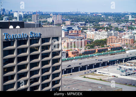 Toronto Canada, St. Lawrence Market Neighborhood, Toronto Star Building, journal quotidien, médias, officesModern, architecture de style international, horizon, hig Banque D'Images