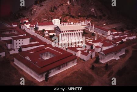 Olympia. Modèle du site sacré en Grèce avec des temples et, au-delà du stade c et 20e siècle. . Artiste : Inconnu. Banque D'Images