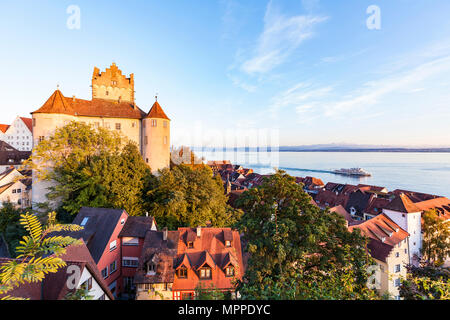 Allemagne, Bade-Wurtemberg, le lac de Constance, Meersburg Meersburg, château, ville basse Banque D'Images