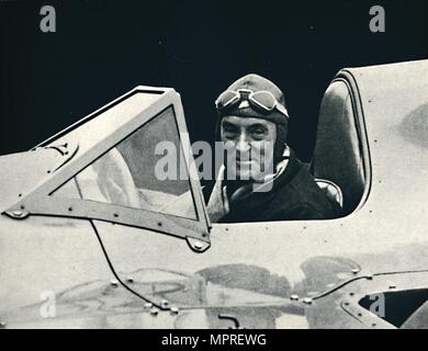 ''Monsieur Malcolm Campbell au volant de Bluebird', 1937. Artiste : Inconnu. Banque D'Images