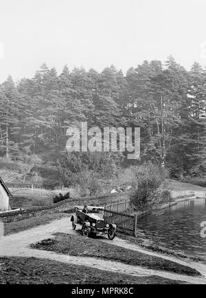 Torpédo Vulcan, vendredi Street, Surrey, c1920s. Artiste : Bill Brunell. Banque D'Images