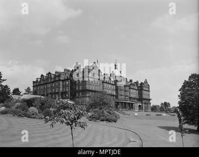 L'hôtel Majestic, Springfield Avenue, Harrogate, North Yorkshire, 1960. Artiste : Herbert Felton. Banque D'Images
