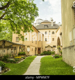 Nonnberg Abbey, un monastère bénédictin à Salzbourg, Autriche. 'Maria' Von Trapp ont vécu ici comme représenté dans le film "The Sound of Music' Banque D'Images