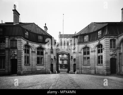 Ambassade britannique (l'hôtel de Charost), 39 Rue de Fauborg Saint Honoré, Paris, France, 1964. Artiste : Inconnu. Banque D'Images