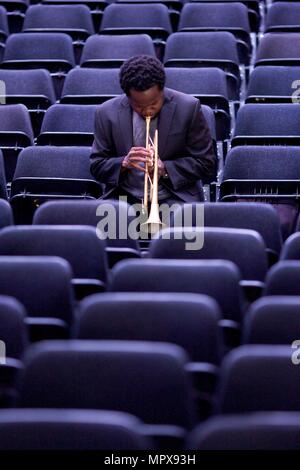 Ambrose Akinmusire, 2014. Artiste : Alan John Ainsworth. Banque D'Images