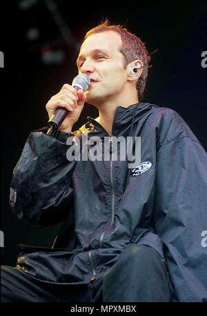 Tim Booth - James, V98, Hylands Park, Chelmsford, Essex, Grande-Bretagne - août 1998. Banque D'Images