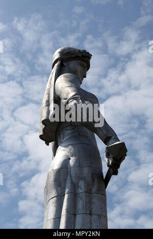 Statue de Kartlis Deda à plus de Tbilissi Banque D'Images