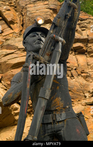 Statue commémorative de Soleil Big Creek par Ken Lonn, Mine Sunshine Memorial, Kellogg, New York Banque D'Images