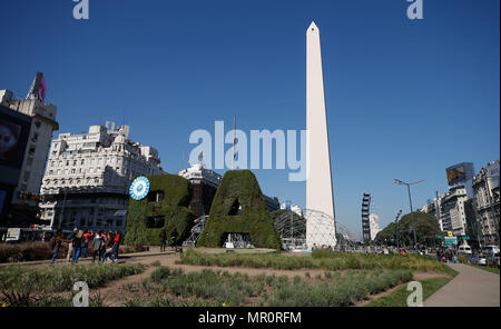 Buenos Aires, Argentine. 24 mai, 2018. Obélisque de la ville de Buenos Aires, Argentine dans l'après-midi d'aujourd'hui (24). Credit : Marcelo Machado de Melo/FotoArena/Alamy Live News Banque D'Images
