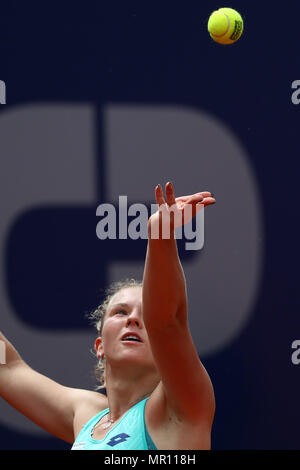 25 mai 2018, l'Allemagne, Nuremberg : Tennis, WTA-Tour, féminin, demi-finale. Katerina Siniakova de République tchèque en action. Photo : Daniel Karmann/dpa Banque D'Images