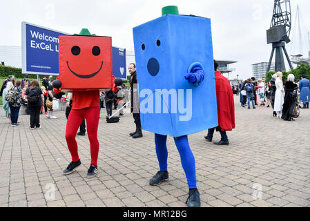 Londres, Royaume-Uni. 25 mai 2018. Les cosplayeurs assister à MCM Comic Con à exceller dans l'Est de Londres. Des milliers de fans de jeux vidéos, bandes dessinées et autres la culture populaire, l'occasion pour s'habiller comme leurs personnages préférés comme ils assistent à l'ouverture des trois jours du festival. Crédit : Stephen Chung / Alamy Live News Banque D'Images