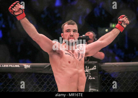 Mike Shipman bat Carl Midi Crédit : Dan Cooke Banque D'Images