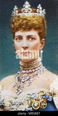 Carte montrant la cigarette Alexandra de Danemark (1844-1925) Reine du Royaume-Uni de Grande-Bretagne et d'Irlande et impératrice des Indes en tant qu'épouse d'King-Emperor Édouard VII. En date du 20e siècle Banque D'Images