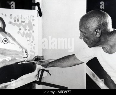 Photographie de Pablo Picasso (1881-1973) un peintre espagnol, sculpteur, graveur, céramiste, décorateur, poète et dramaturge. En date du 20e siècle Banque D'Images