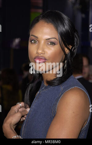 K'Aubert arrivant à la première de Roi Scorpion à l'Universal Amphitheatre de Los Angeles. 17 avril, 2002.AubertK avait32 Red Carpet Event, Vertical, USA, Cinéma, Célébrités, photographie, Bestof, Arts, Culture et divertissement, Célébrités Topix fashion / Vertical, Best of, événement dans la vie d'Hollywood, Californie - Tapis rouge et en backstage, USA, Cinéma, Célébrités, cinéma, télévision, Célébrités célébrités musique, photographie, Arts et culture, Bestof, divertissement, Topix headshot, vertical, une personne, à partir de l'an 2002, enquête tsuni@Gamma-USA.com Banque D'Images