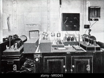 Photographie de Guglielmo Marconi's cabin à bord du SS Minneapolis remplis de son équipement. Guglielmo Marconi (1874-1937) un inventeur italien et ingénieur en génie électrique. En date du 20e siècle Banque D'Images