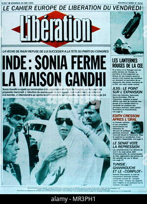 Première page de "libération" mai 1991. Sonia Gandhi refuse de mener le Parti du Congrès indien à la suite de l'assassinat de son mari Rajiv Gandhi. Banque D'Images