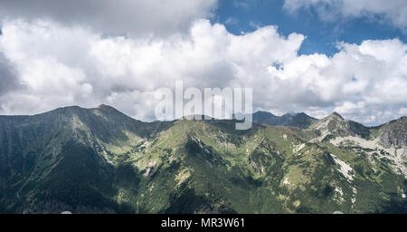 Baranec, Smrek, Placlive, Tri kopy, Hruba kopa et Banikov pics de l'Vysny Bocian peak sur Otrhance la crête de montagne dans l'Ouest Tatras dans S Banque D'Images