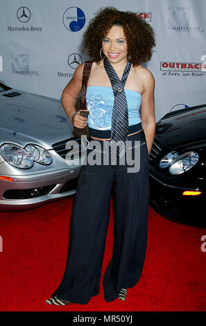 Tisha Campbell à la 5e édition de Mercedes-Benz DesignCure à Los Angeles. Le 28 juin 2003.CampbellTisha08 Red Carpet Event, Vertical, USA, Cinéma, Célébrités, photographie, Bestof, Arts, Culture et divertissement, Célébrités Topix fashion / Vertical, Best of, événement dans la vie d'Hollywood, Californie - Tapis rouge et en backstage, USA, Cinéma, Célébrités, cinéma, télévision, Célébrités célébrités musique, photographie, Arts et culture, Bestof, divertissement, Topix, vertical, une seule personne, à partir de l'année 2003 , tsuni@Gamma-USA.com - enquête, la mode Plein LengthCampbellTisha08 Carpe rouge Banque D'Images