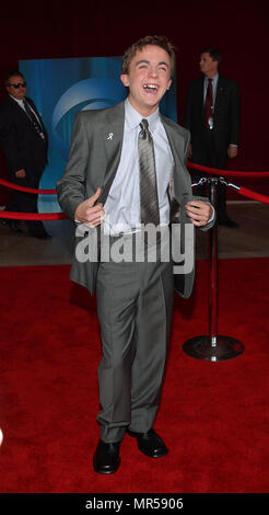 Frankie Muniz arrive à la 53e Primetime Emmy Awards au Shubert Theatre de Los Angeles Dimanche, Novembre 4,2001. MunizFrankie02.JPGMunizFrankie02 Red Carpet Event, Vertical, USA, Cinéma, Célébrités, photographie, Bestof, Arts, Culture et divertissement, Célébrités Topix fashion / Vertical, Best of, événement dans la vie d'Hollywood, Californie - Tapis rouge et en backstage, USA, Cinéma, Célébrités, cinéma, télévision, Célébrités célébrités musique, photographie, Arts et culture, Bestof, divertissement, Topix, vertical, une seule personne, à partir de l'année 2001 tsuni@Gamma-USA.com , enquête, Fa Banque D'Images