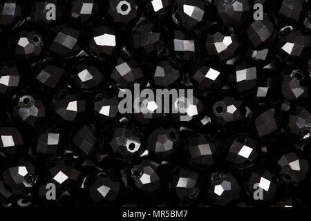 Perles noires. Photo en gros plan. Banque D'Images