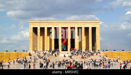 Ankara/Turquie - le 19 mai 2018 : Les gens célèbrent le 19 mai Commémoration d'Atatürk, de la jeunesse et des Sports Journée à Anitkabir, le mausolée de Mustafa Kemal Ataturks Banque D'Images