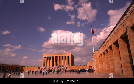 Ankara/Turquie - le 19 mai 2018 : Les gens célèbrent le 19 mai Commémoration d'Atatürk, de la jeunesse et des Sports Journée à Anitkabir, le mausolée de Mustafa Kemal Ataturks Banque D'Images