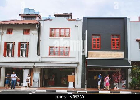 Singapour - Jan 19, 2016 scène urbaine : avec divers bâtiments colorés Banque D'Images