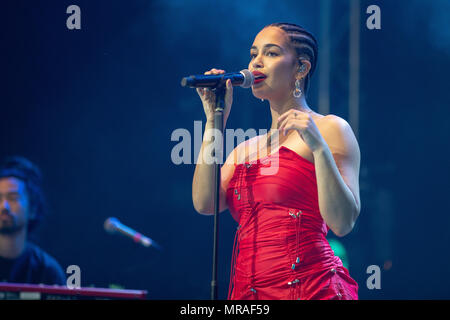 Swansea, Pays de Galles. 26 mai 2018, Jorja Smith se produisant au plus grand week-end à Singleton park, Swansea, le 5 mai 2018, le Pays de Galles.© Jason Richardson / Alamy Live News Banque D'Images