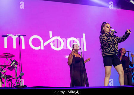 Le Pays de Galles. 26 mai 2018, Mabel effectuant dans le plus grand week-end à Singleton park, Swansea, le 5 mai 2018, le Pays de Galles.© Jason Richardson / Alamy Live News Banque D'Images