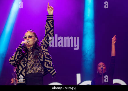 Le Pays de Galles. 26 mai 2018, Mabel effectuant dans le plus grand week-end à Singleton park, Swansea, le 5 mai 2018, le Pays de Galles.© Jason Richardson / Alamy Live News Banque D'Images