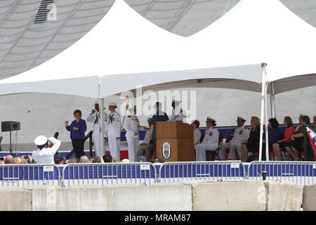 New Hampshire, USA. 26 mai 2018. Le Littitorial Navire de combat, USS Manchester (LCS-14) est placé dans le Samedi, Mai 26th, 2018 à Portsmouth, New Hampshire. Crédit : Michele Peterson/Alamy Live News Banque D'Images