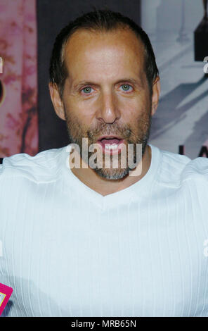 Peter Stomare arrving Stitch in Time à la première au El Capitan Theatre de Los Angeles. 12 mars 2004.Red Carpet Event, Vertical, USA, Cinéma, Célébrités, photographie, Bestof, Arts, Culture et divertissement, Célébrités Topix , le meilleur de la mode, de l'événement dans la vie d'Hollywood, Californie - Tapis rouge, USA, Cinéma, Célébrités, cinéma, télévision, Célébrités célébrités musique, photographie, Arts, Culture et divertissement, enquête , tsuni@Gamma-USA.com headshot, vertical, une personne,, Banque D'Images