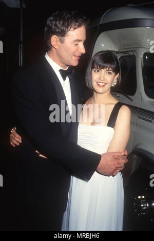 LOS ANGELES, CA - 25 mars : (L-R) l'acteur Kevin Kline et épouse l'actrice Phoebe Cates assister au 63e Congrès annuel de l'Academy Awards le 25 mars 1991 Au Shrine Auditorium à Los Angeles, Californie. Photo de Barry King/Alamy Stock Photo Banque D'Images