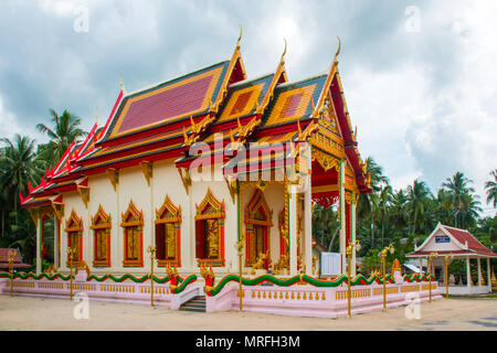 Moine momifié dans Wat Kiri Wongkaram temple dans l'île de Koh Samui en Thailande Banque D'Images