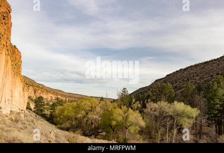 Canyon Frijoles, Bandelier National Monument, Los Alamos, Nouveau Mexique, USA. Banque D'Images