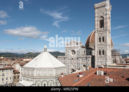 Battistero di San Giovanni, Cattedrale di Santa Maria del Fiore, Cupola del Brunelleachi, Le Campanile de Giotto, Florence, Toscane, Italie, Europe, Banque D'Images