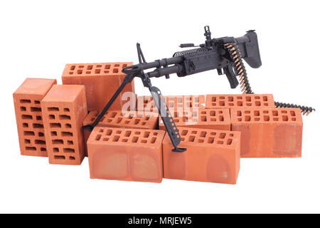 M60 machine gun avec amminition tape isolated on white Banque D'Images