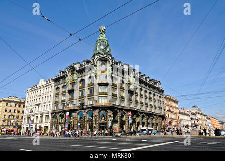 La perspective Nevski : Singer House - Saint Petersburg, Russie Banque D'Images