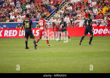 Harrison, NJ - 26 mai 2018 : Marcus Epps (20) de l'Union de Philadelphie à des contrôles pendant les match contre MLS New York Red Bulls au Red Bull Arena Jeu terminé en tirer 0 - 0 Crédit : lev radin/Alamy Live News Banque D'Images