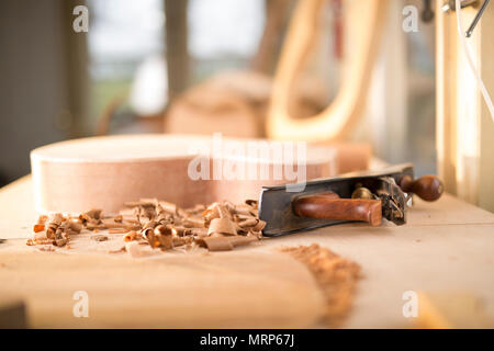 Luthier guitare - Atelier Constructeurs Banque D'Images