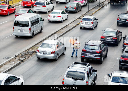 Mexico, hispanique, hispanique Latinos, immigrants immigrants, mexicain, Circuito intérieur à l'intérieur de Bicentenario, autoroute urbaine boucle, embouteillage, conges Banque D'Images