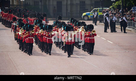 Le Mall, Londres, Royaume-Uni. 26 mai 2018. L'examen général est maintenu, la première répétition pour la fête de la reine ou de la parade Parade la couleur. Banque D'Images