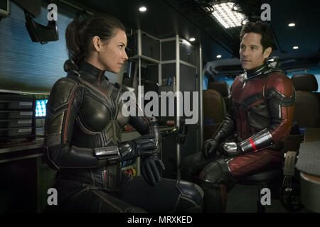 Ant-Man et la Guêpe est un super-héros américain film basé sur les personnages de Marvel Comics Scott Lang / Ant-Man et espère que Van Dyne / Wasp. Cette photo est pour un usage éditorial uniquement et est l'auteur de la société film et/ou le photographe attribué par le film ou la société de production et ne peut être reproduite que par des publications dans le cadre de la promotion du film ci-dessus. Un crédit obligatoire pour l'entreprise de film est nécessaire. Le photographe devrait également être portés lorsqu'il est connu. Banque D'Images