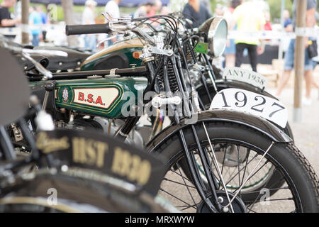 Vieille moto classique a montré en véhicule classique juste Mallorca Espagne Banque D'Images