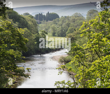 River Wharfe, Skipton, Yorkshire du Nord Banque D'Images