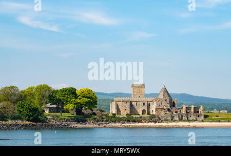 Voir l'abbaye d'Inchcolm sur l'île de Inchcolm dans sur le Firth of Forth en Ecosse, Royaume-Uni, Royaume-Uni Banque D'Images