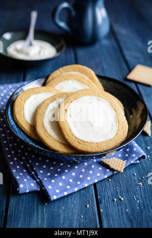 New York cheesecake cookies délicieux rempli de fromage à la crème Banque D'Images