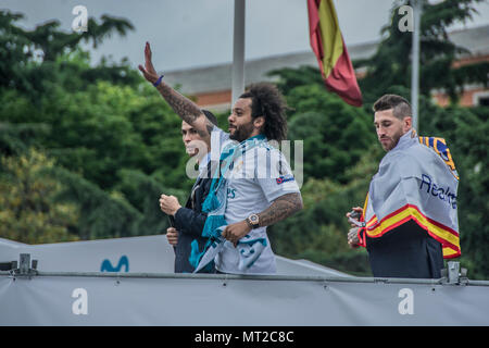 Cibeles, Espagne. 27 mai 2018. Real Madrid F.C remporte la Ligue des champions 2018 célébration dans Cibeles Square Crédit : Alberto Ramírez Sibaja/Alamy Live News Banque D'Images